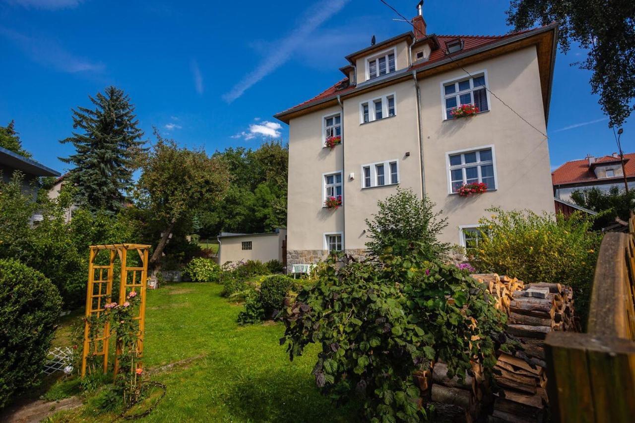 Dom Pod Rybia Skala Apartment Jelenia Góra Екстериор снимка