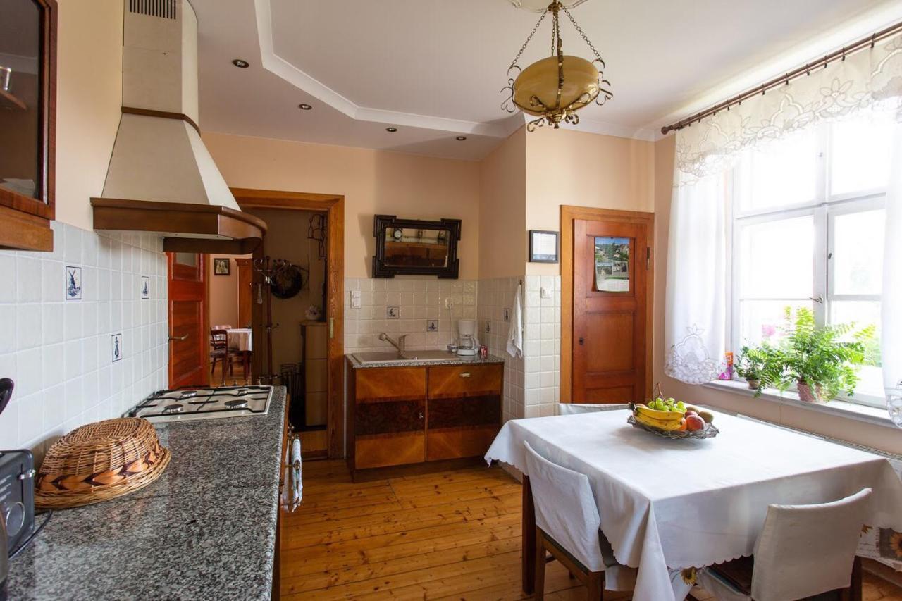 Dom Pod Rybia Skala Apartment Jelenia Góra Екстериор снимка