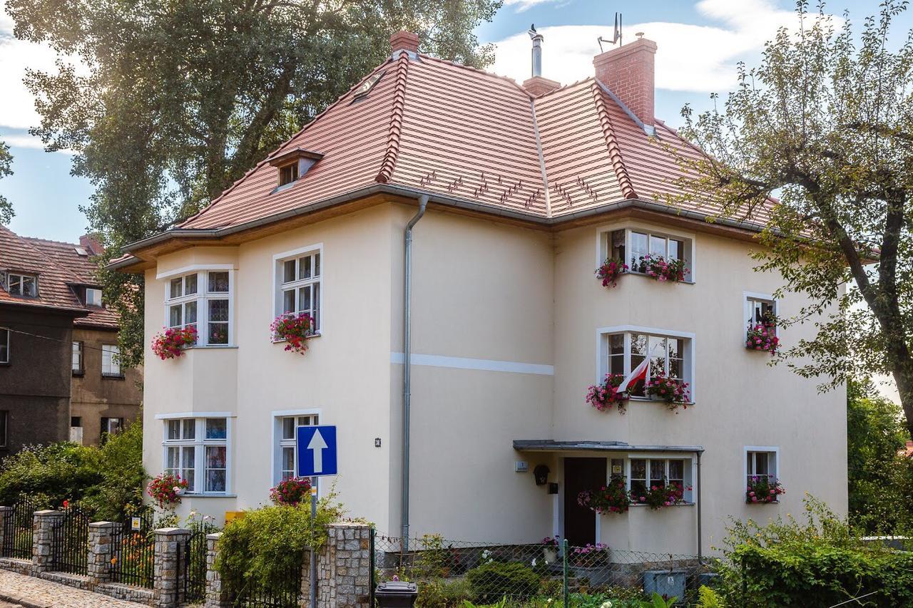 Dom Pod Rybia Skala Apartment Jelenia Góra Екстериор снимка